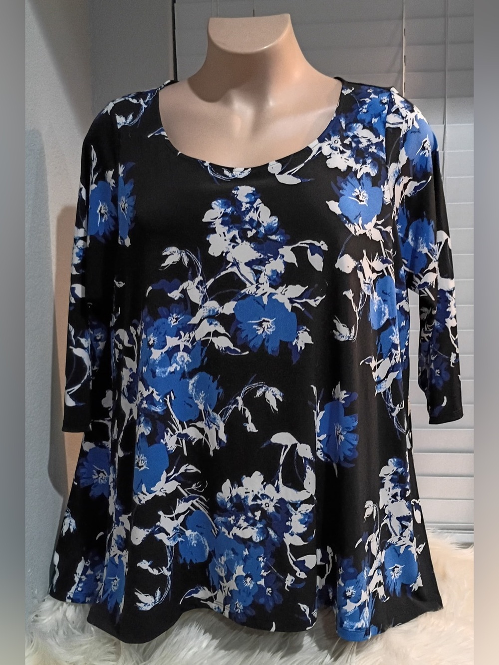 Liz Claiborne Women’s 2X Top
